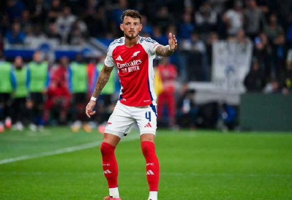 Saliba thẳng thắn nhận lỗi, tôn vinh Kepa sau đêm nghẹt thở ở Carabao Cup